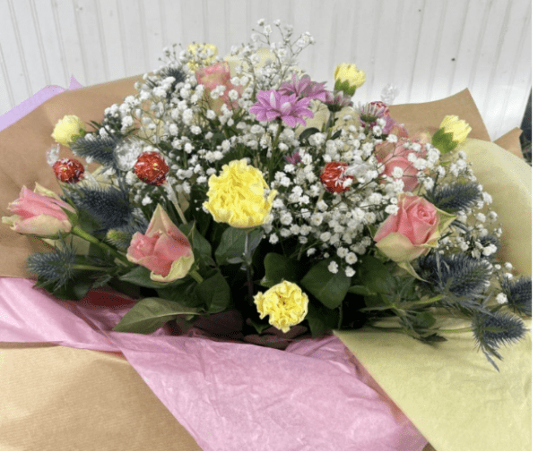 Mixed flower bouquet perfect for Valentines Day, Anniversary and Happy Birthday gift