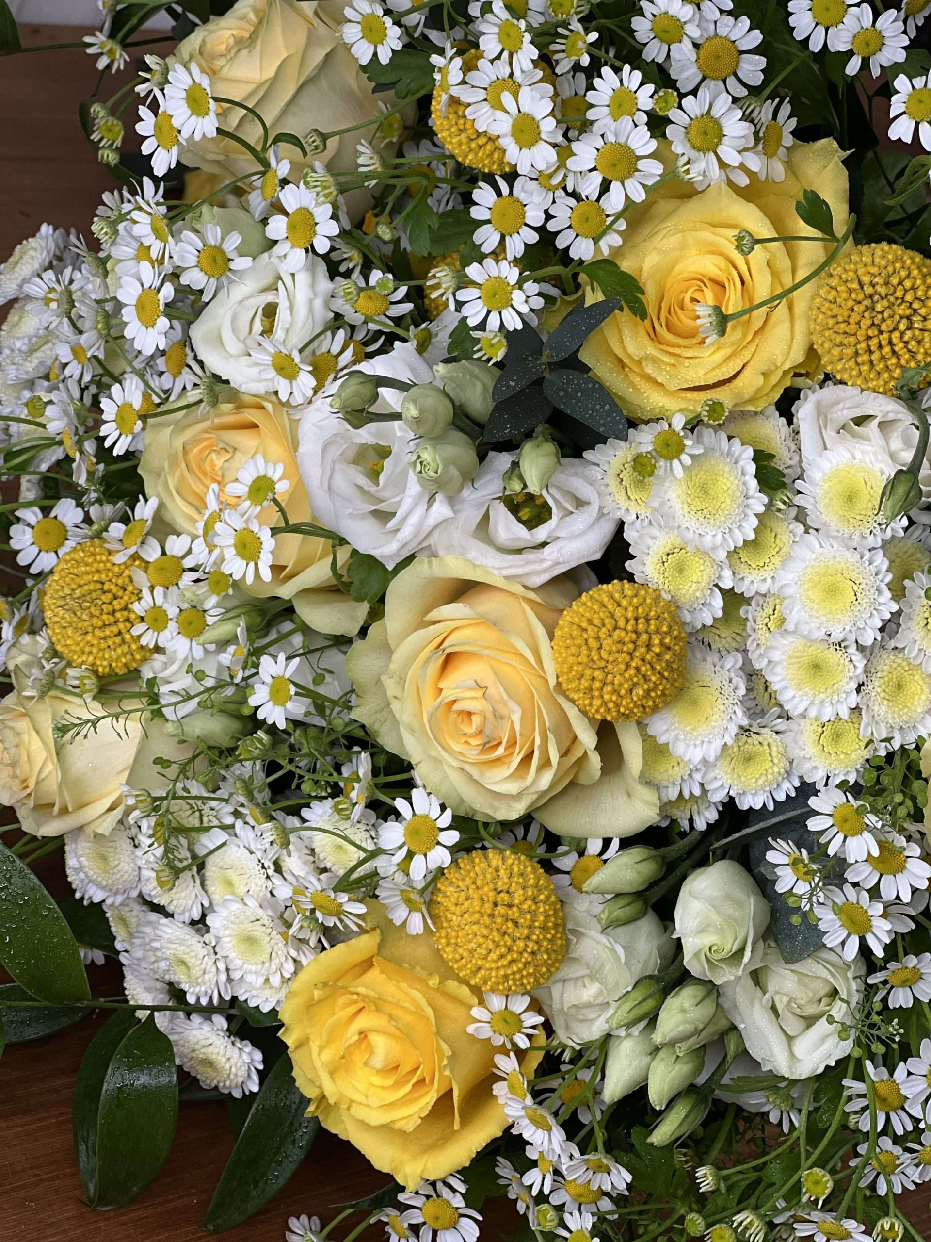 Daisy bridal bouquet